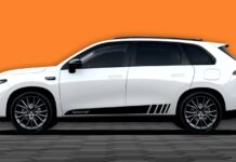 Nuova Leapmotor C10 AWD Sports+: quasi 600 CV e più potenza di una Lamborghini Huracán Leapmotor C10 AWD Sports+ Special Edition