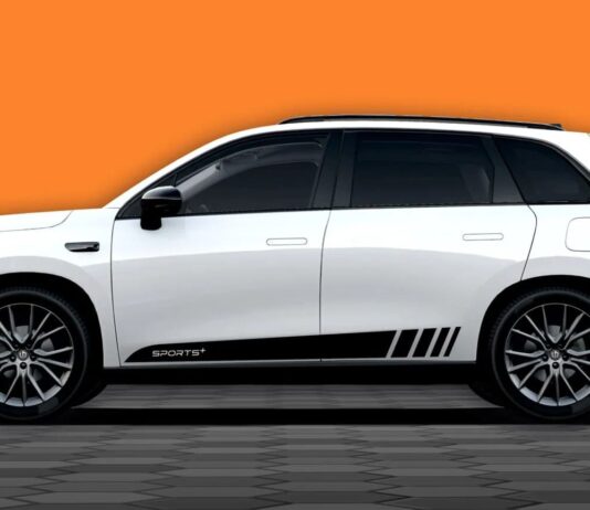 Nuova Leapmotor C10 AWD Sports+: quasi 600 CV e più potenza di una Lamborghini Huracán Leapmotor C10 AWD Sports+ Special Edition