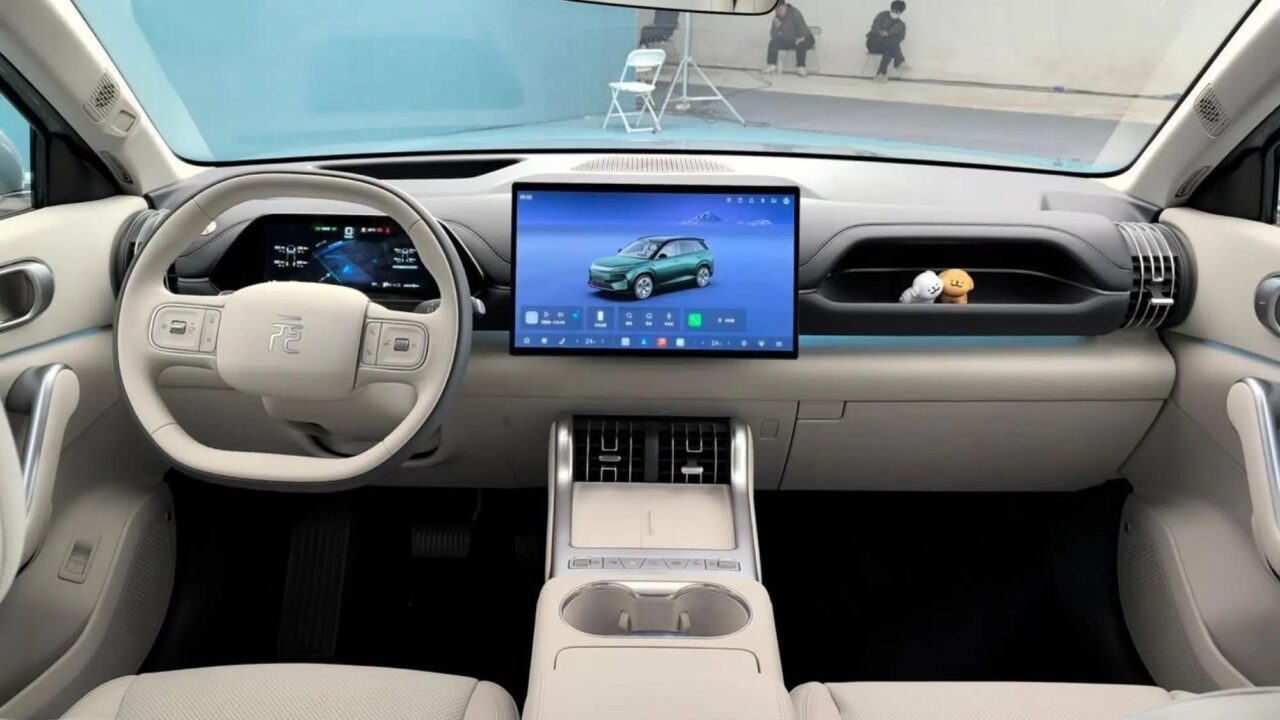BYD Atto 3 Salone di Pechino