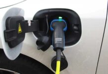 Auto elettriche: la ricarica costa fino al 53% in meno rispetto a diesel e benzina Ricarica auto elettriche